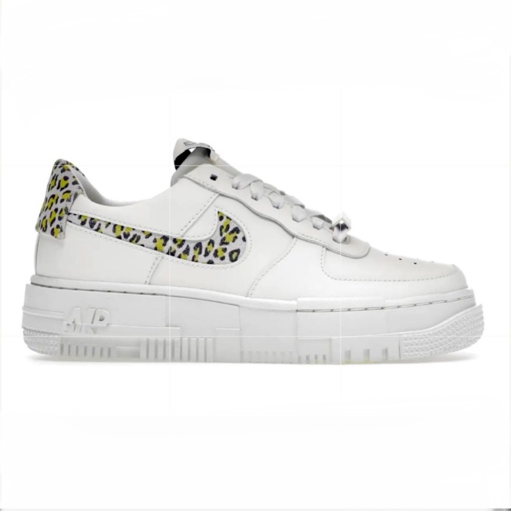 NIKE | Air Force 1/One AF1 Pixel Leopard lemon white leather sneakers